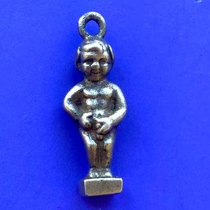 Manneken Pis Peeing boy of Brussels 835 silver National symbol of Belgium  charm